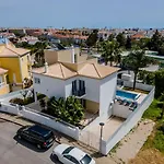Casa Boas Willa